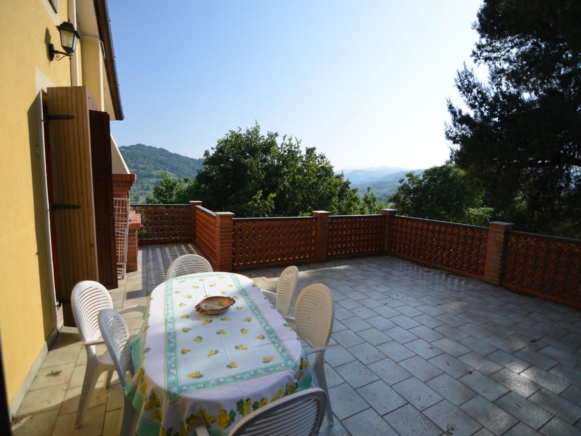 Lovely Holiday Home In Monte Colombo On Farm Экстерьер фото