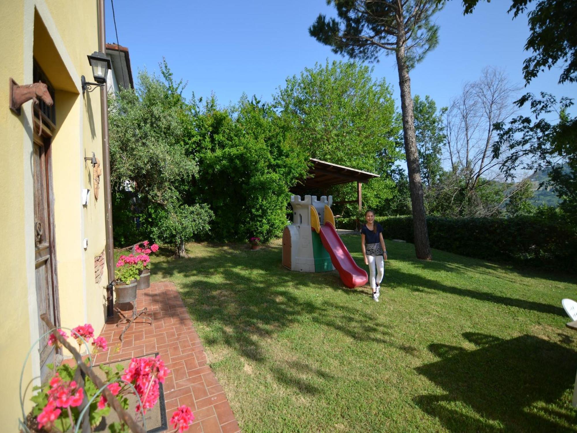Lovely Holiday Home In Monte Colombo On Farm Экстерьер фото
